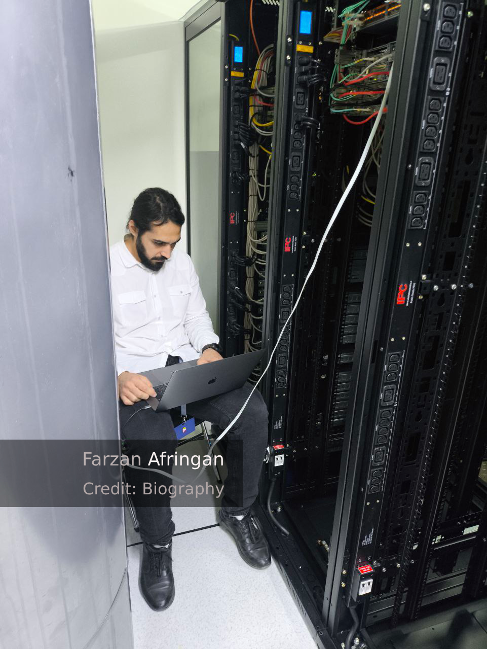 Farzan Afringan - Data center photo